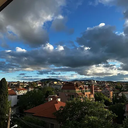 Πανσιόν Zoya Τσερνομόρετς