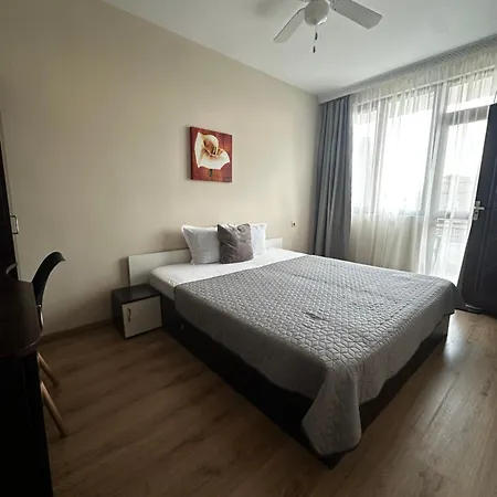 Guestrooms Zoya 4*