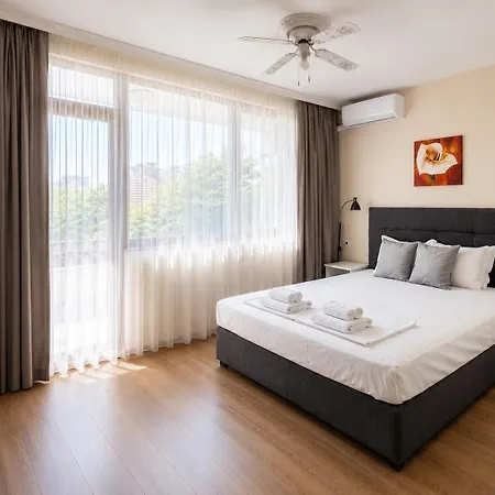 게스트하우스 Guestrooms Zoya 체르노모레츠