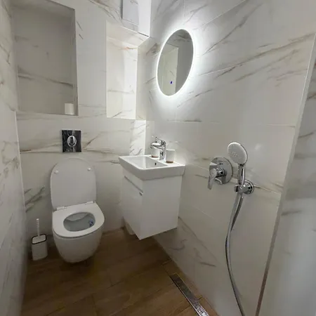 Guestrooms Zoya 체르노모레츠